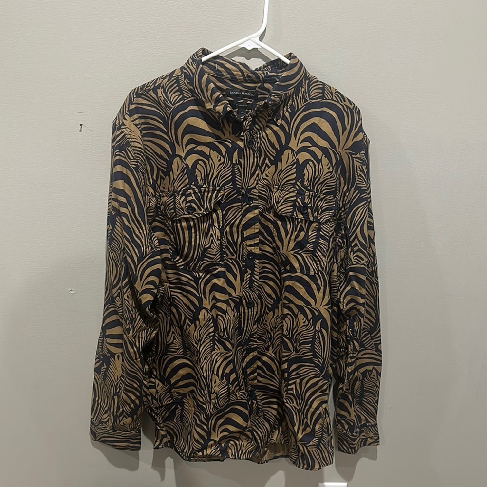 NEW Banana Republic Black and Tan Patterned Shirt size L Tall